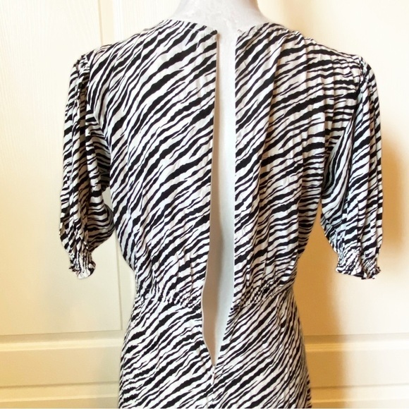 NWT Faithfull the Brand Marie Louise Midi Dress Blance Animal Print Size 4 - Picture 5 of 10